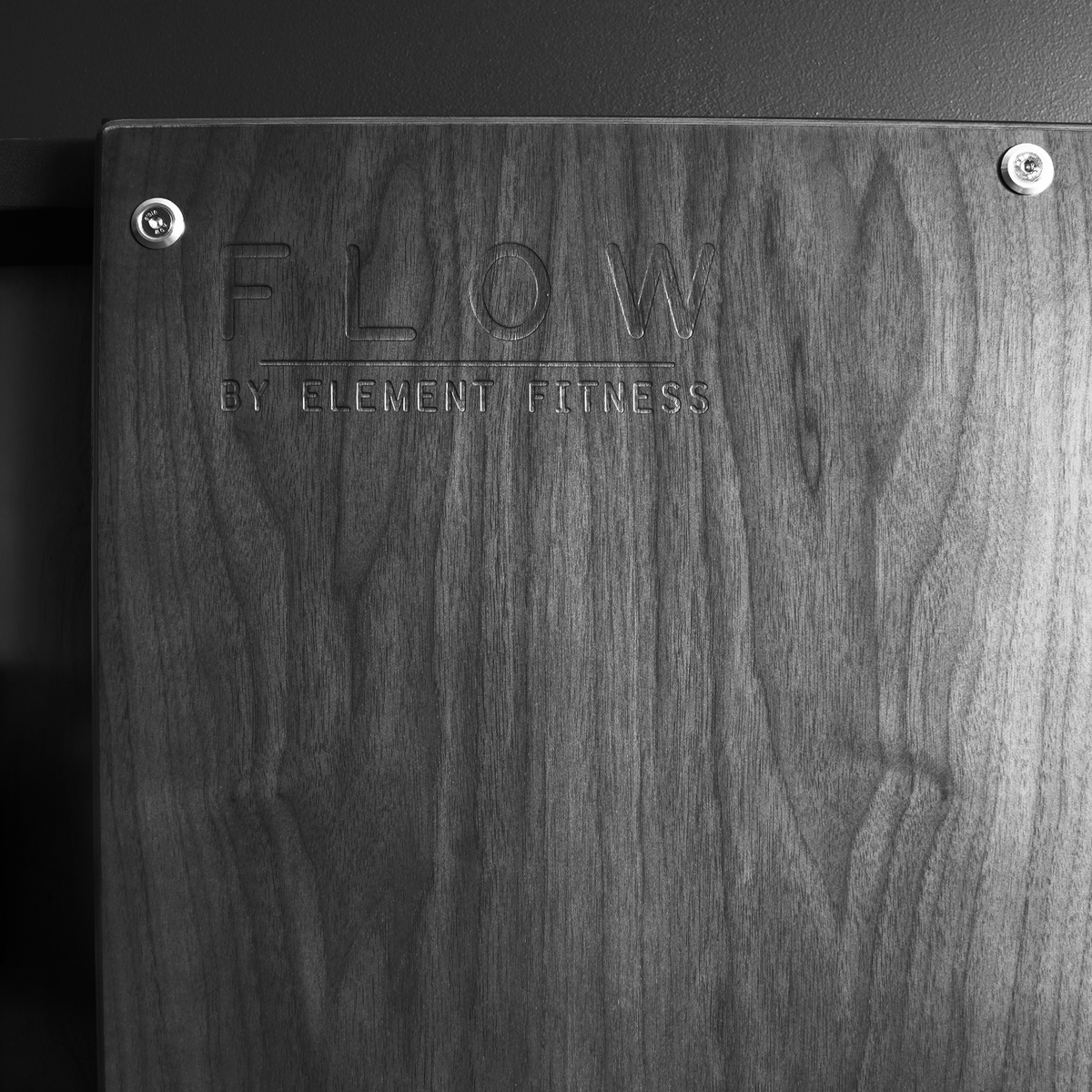 Flow 6 Black - Appareil de musculation fonctionnel mural