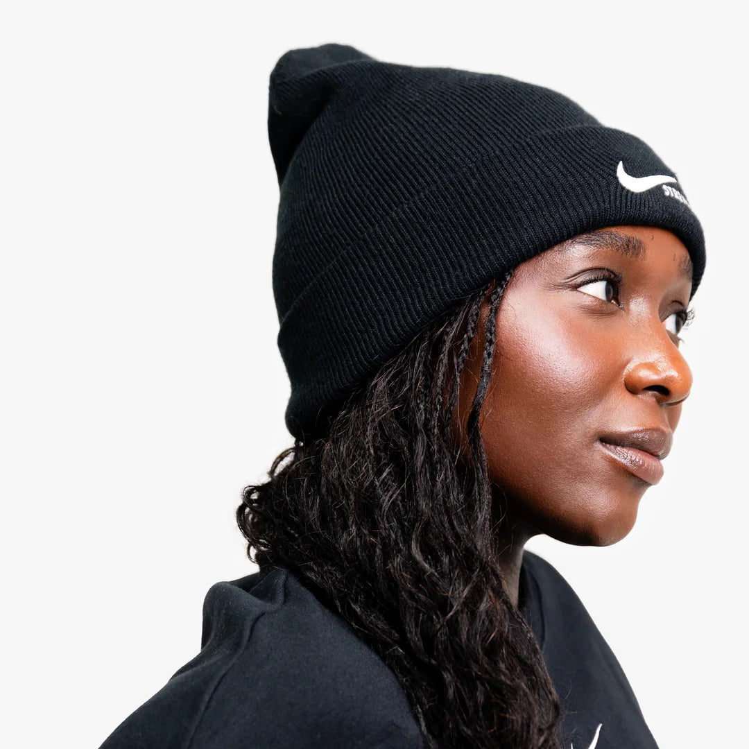 Bonnet Nike Strength