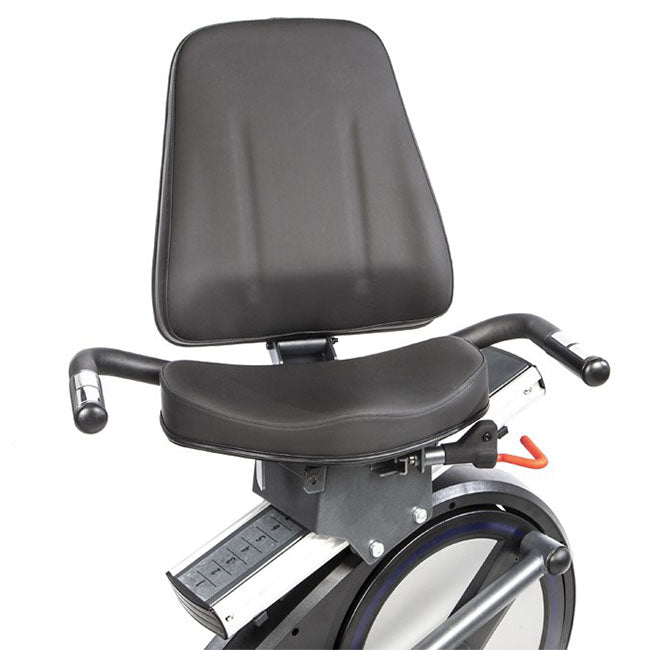 SCT400G SEATED CROSSTRAINER Cardio Canada.